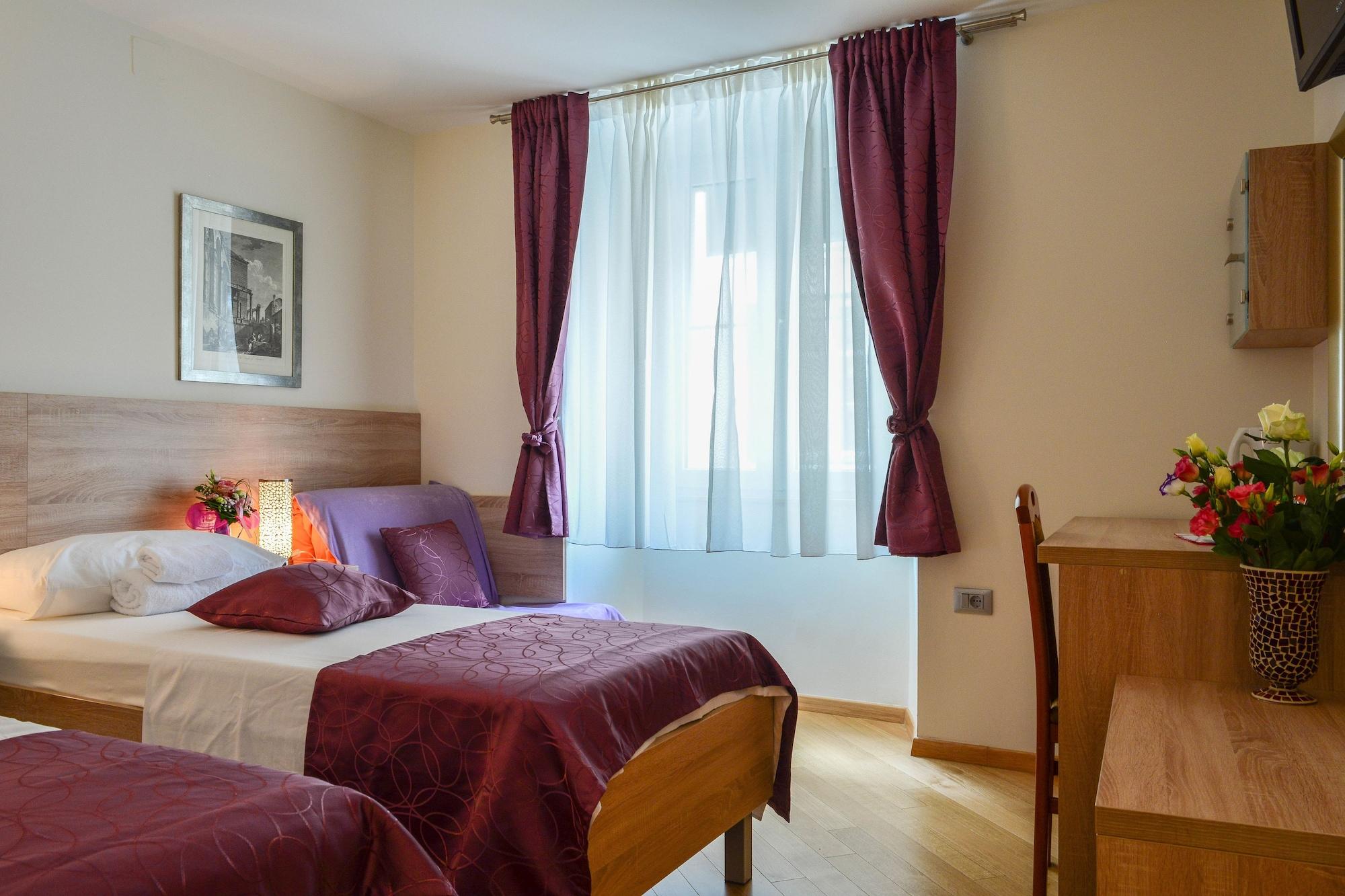 Hotel Kastel 1700 سبليت المظهر الخارجي الصورة