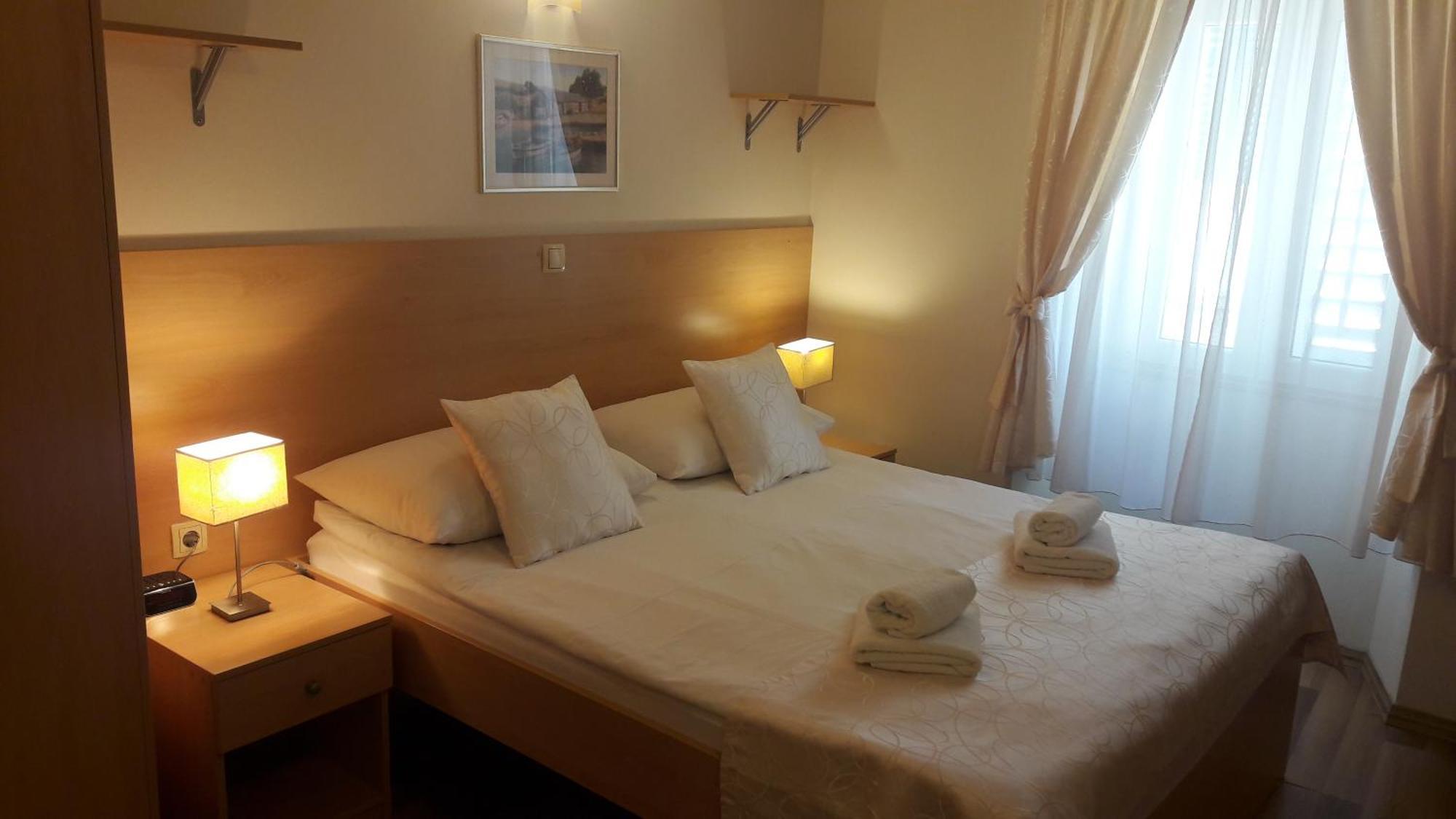 Hotel Kastel 1700 سبليت الغرفة الصورة