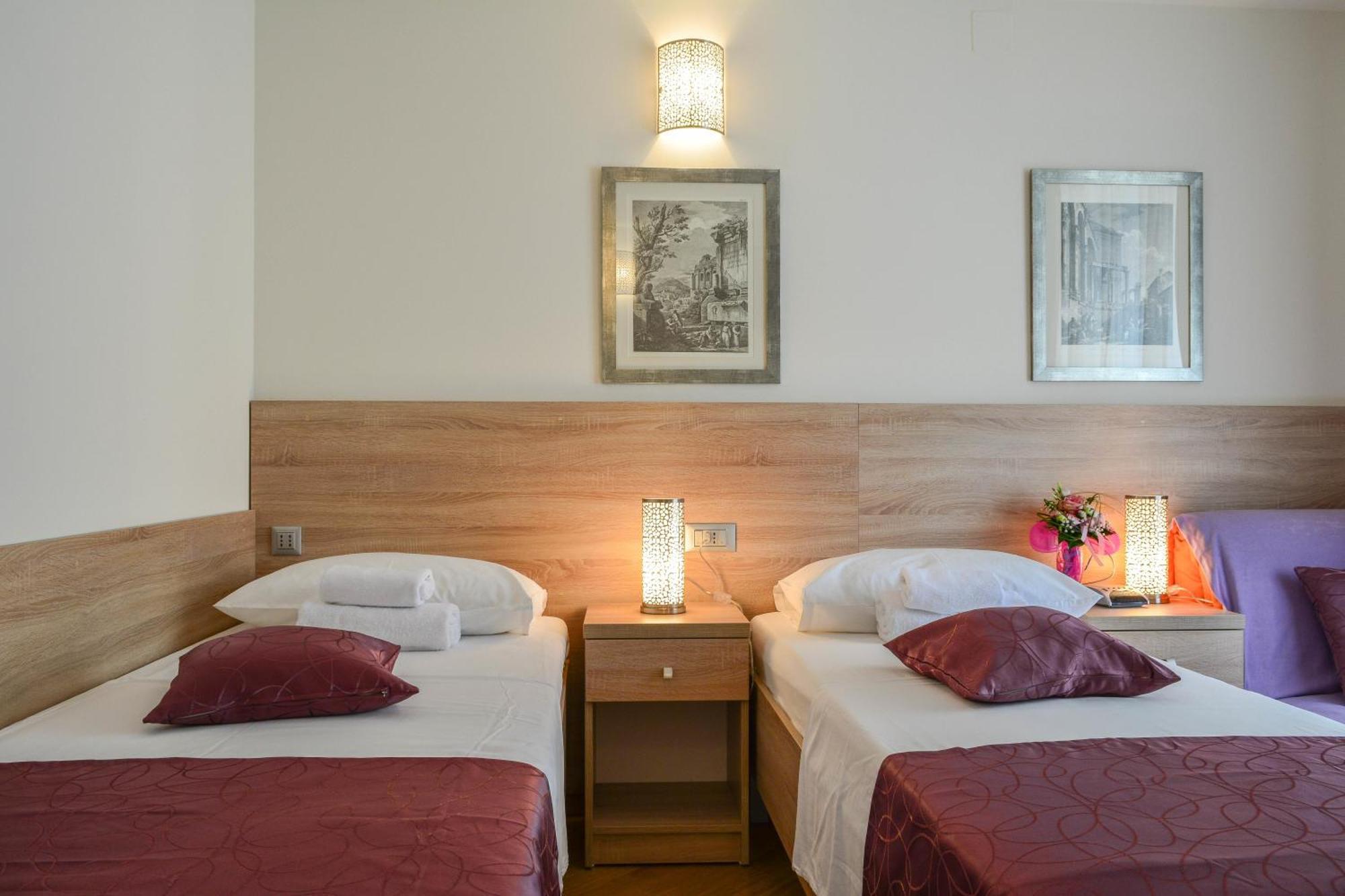 Hotel Kastel 1700 سبليت الغرفة الصورة