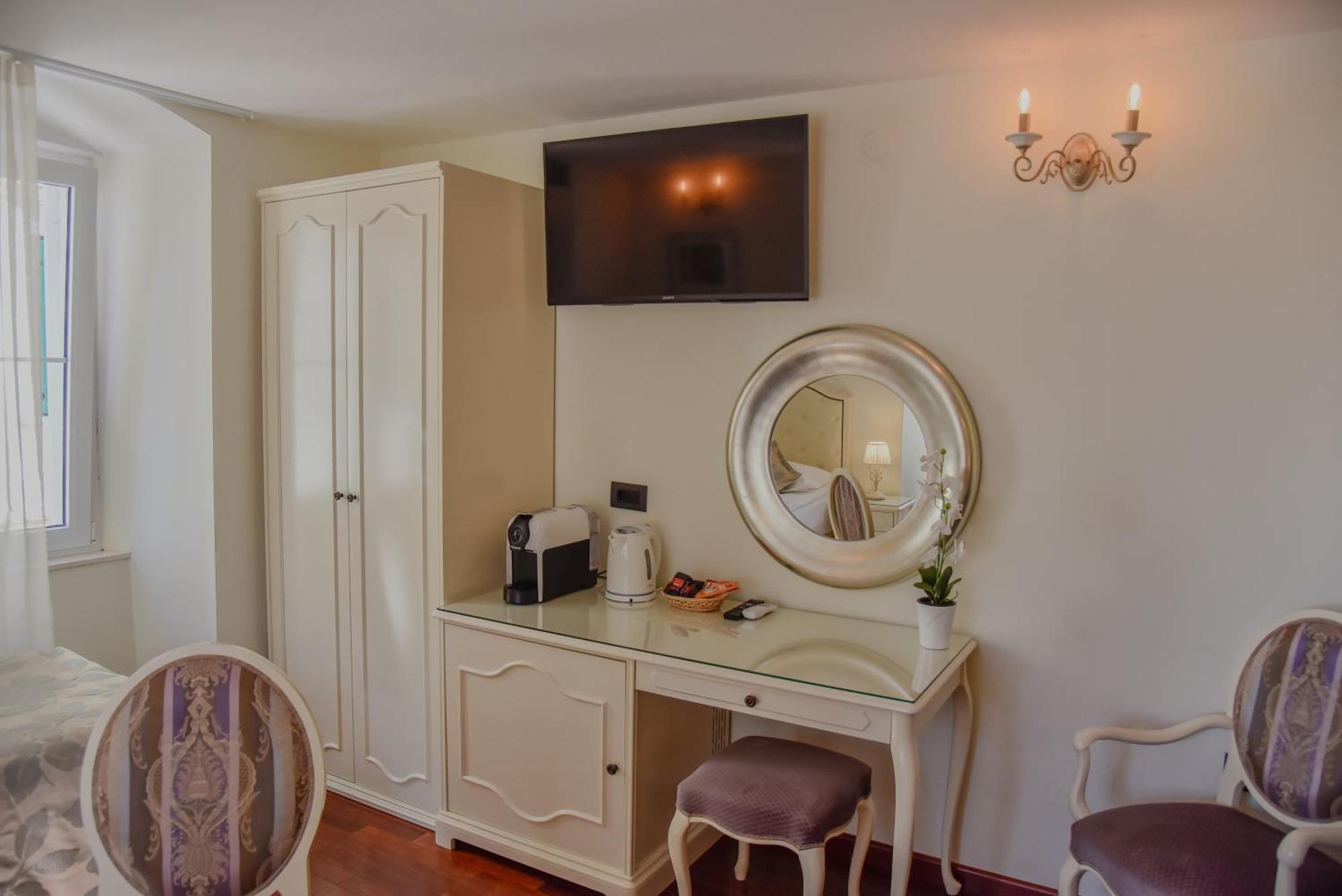 Hotel Kastel 1700 سبليت الغرفة الصورة